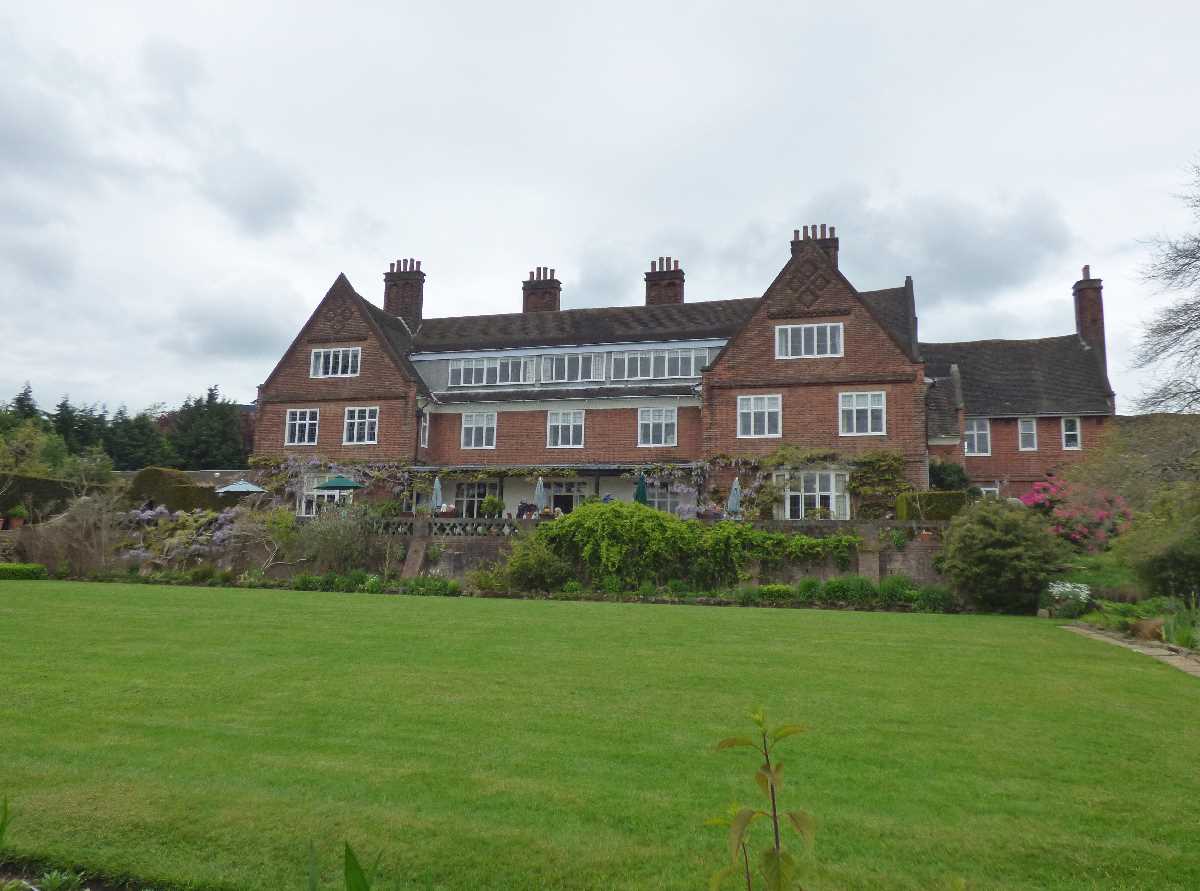 A visit to Winterbourne House and Garden during May 2021
